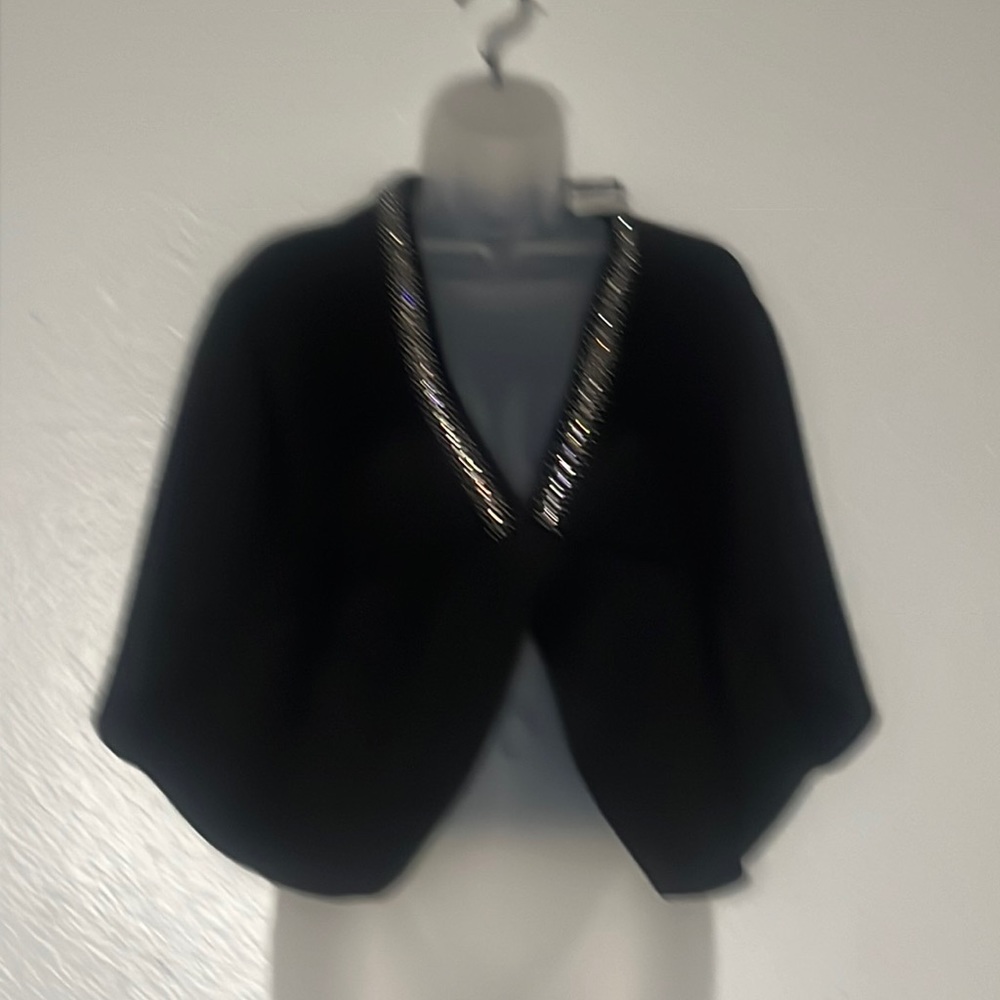 Glint brand, Women’s evening cape, Beaded trimmed neckline, satin like, NEW